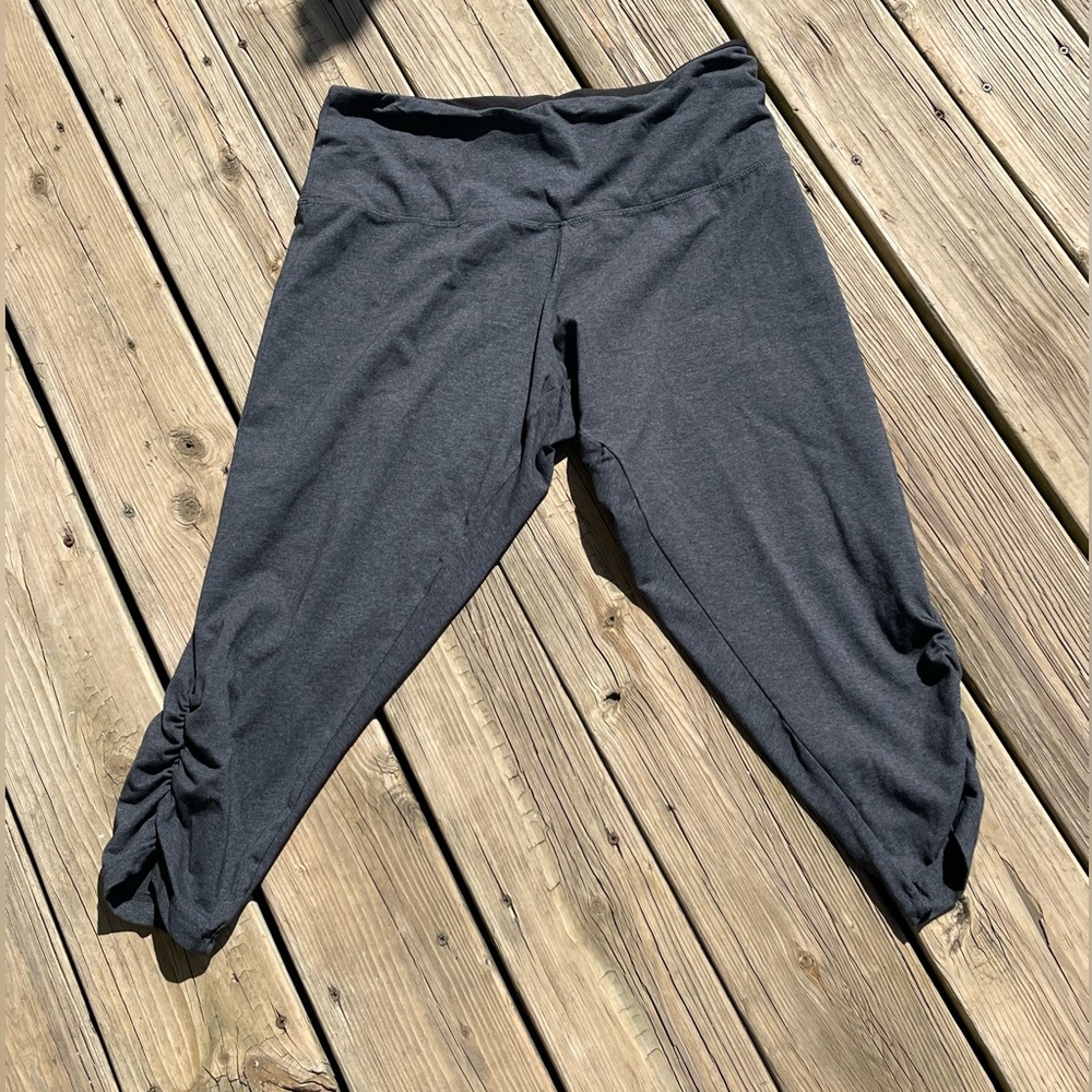 PLUS SIZE French Laundry Women capri crunch style leggings Sz. 2x